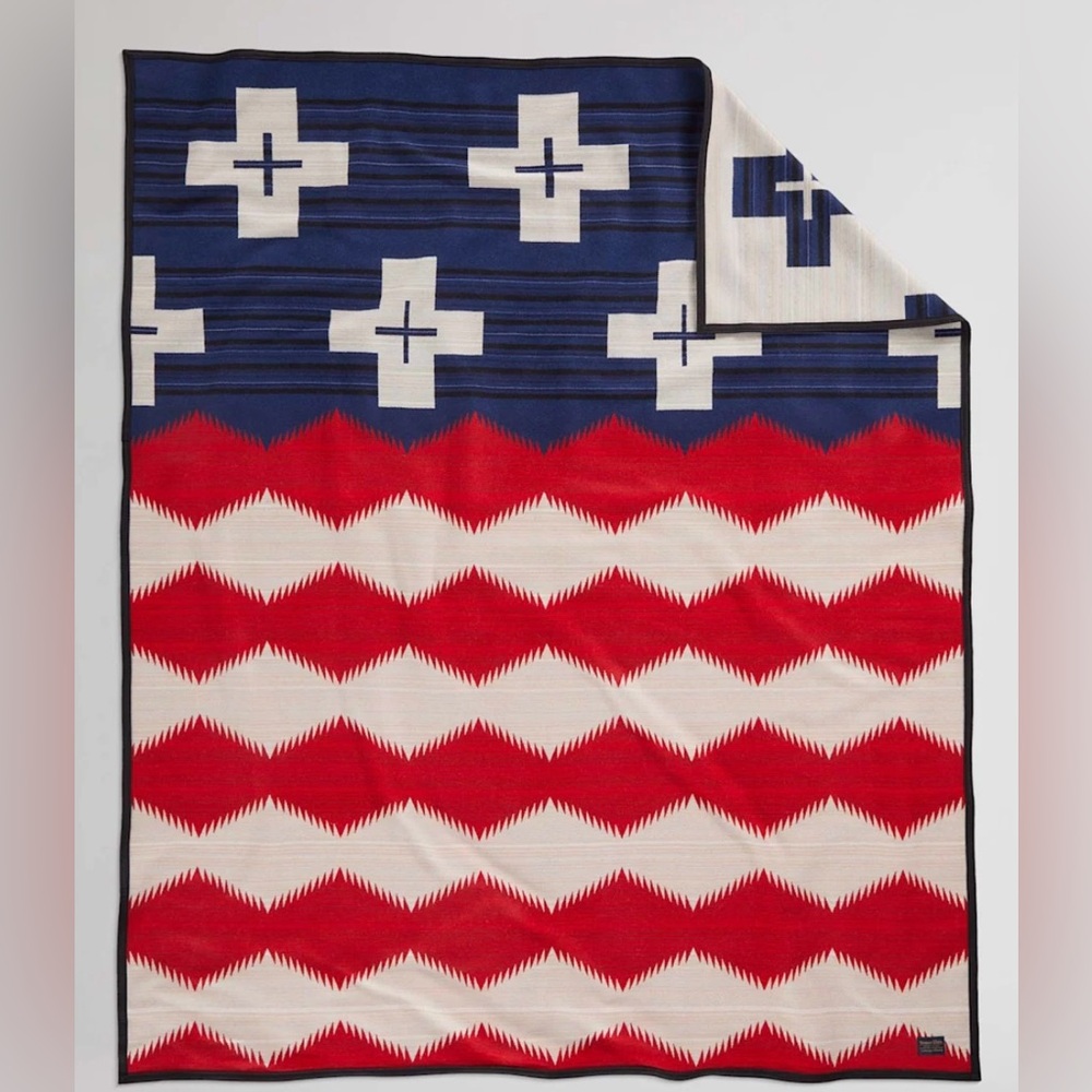 Pendleton Brave Star Blanket ✨